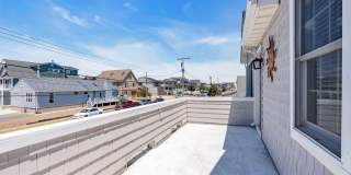 216 4th Avenue Gallery 28