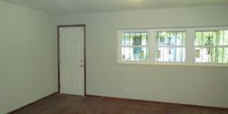 832 Arkansas St - LARGE BACKYARD Gallery 4