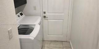 600 NE 4th Ter Gallery 10