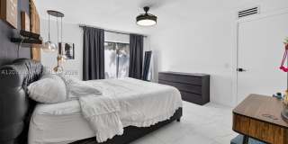 8490 SW 154th Cir Ct Gallery 20