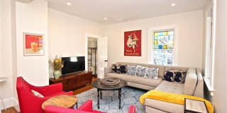 700 Thames Street Gallery 28