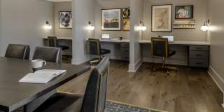 The Everly at Rouzan Gallery 17