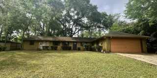 3205 Gallant Fox Trail Gallery 1