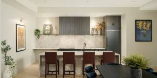 Huxley Scottsdale Gallery 45