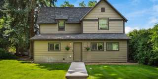 Historic 5 Bedroom Home in Belgrade Gallery 1