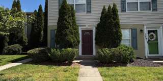 534 LANCASTER Place Gallery 1