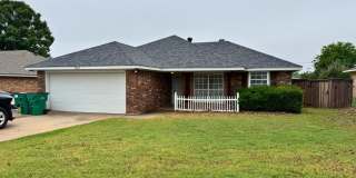 3 Bed 2 Bath + office in Burkburnett! Gallery 1