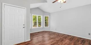 3909 King Edward Court Gallery 3