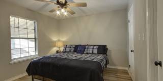 5805 Sidney Drive A - 1 Gallery 8