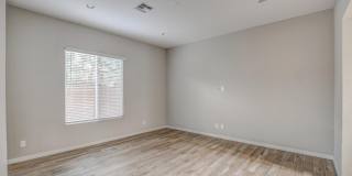901 S Smith Road Gallery 10