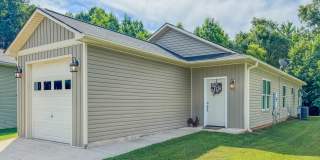 Well Maintained 3 Bedroom Home, Walkable to downtown Zebulon Gallery 1