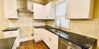 3 bedroom, 2 bathroom recently updated in Cooper Young Gallery 9