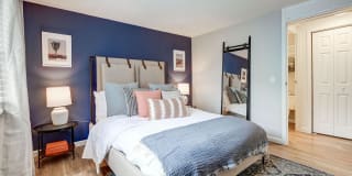 The Hewing Gallery 8