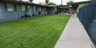 Tropicana Apartments Gallery 12