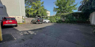 325-327 JOHN ST Gallery 20