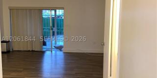5453 NW 169th Ter Gallery 1