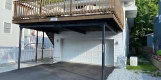 3257 LAKE FRONT Drive Gallery 1