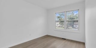 944 Yellowbank Road Gallery 21