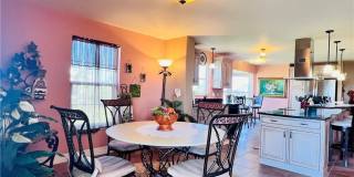 1200 Gulf Shore Blvd N unit: 404 Gallery 7