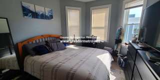 21 Winfield St. Gallery 8