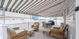 219 3rd Avenue Gallery 25