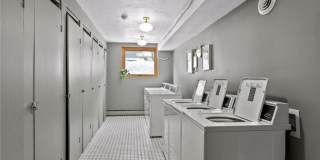 99 E 54th Street Gallery 11