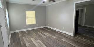 4635 Sullivan Street Gallery 1