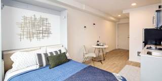2037 Yale Gallery 9