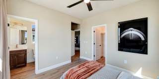 137 N Un St Gallery 38