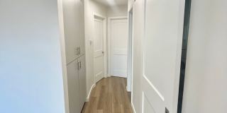 4585 Hamilton Street Gallery 9