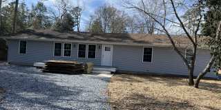 2 East Katherine Avenue Gallery 1