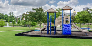 Capitol Gateway Gallery 2