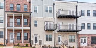 Fabulous 3 Bedroom Pet Friendly Home For Rent in Pleasant View! Gallery 1