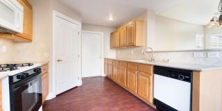 Spacious 3-Bed, 2-Bath Home with All Appliances Included! Gallery 8