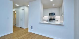 City Square Bellevue Gallery 1