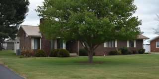 Spacious 3-Bedroom Ranch for Rent in Franklin, KY! Gallery 1