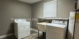Cute Three-Bedroom with Large Deck! Gallery 13