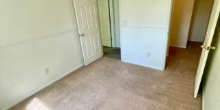 3 Bedroom 2.5 Bath Townhouse w/ 2-Car Garage! Gallery 24
