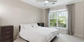 Charming 3BD/2BA in Island Creek Gallery 20