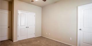 323 French Ave – Fully Furnished 5 Bed / 4 Bath Near Baylor Gallery 15