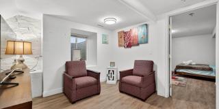 Charming 2BR Apartment in Greeley Gallery 26