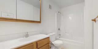 Ashford Apartments Gallery 28