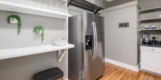 West Campus Cottage! Gallery 10