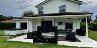 11137 Grandview Manor Gallery 15