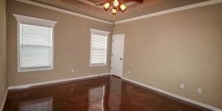 Available Now: 4 bedroom house Gallery 10