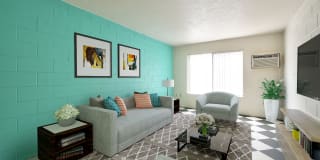 The Hudson Gallery 7