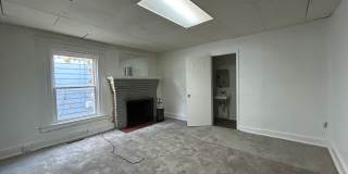 512 W Battell Gallery 1