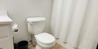 Inviting Fully Furnished Studio Condo! Gallery 12