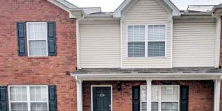 Renovated Townhome Barfield Commons Gallery 1