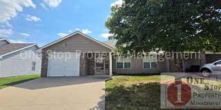 2 Bedroom 2 bathroom in Grain Valley! Gallery 1